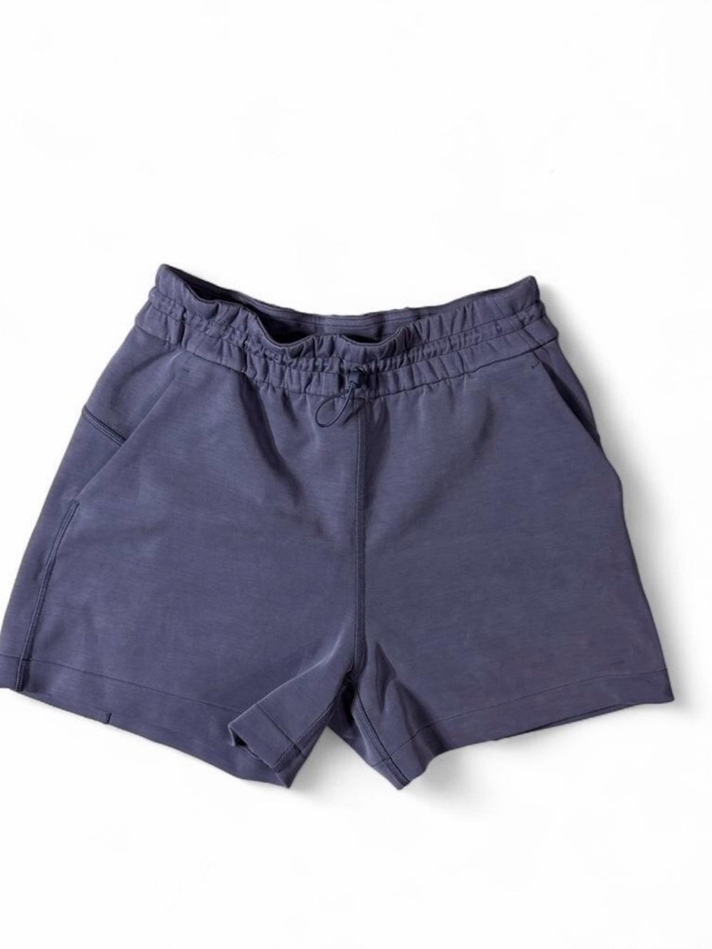 Lululemon Softstreme High-Rise Shorts 4” Nightfall Purple Size 4 Drawstring